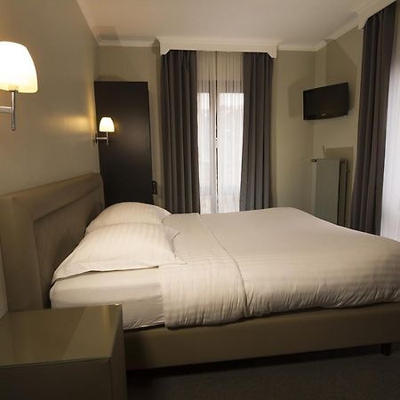 Hotel Le Chantecler Bruxelles Eksteriør billede