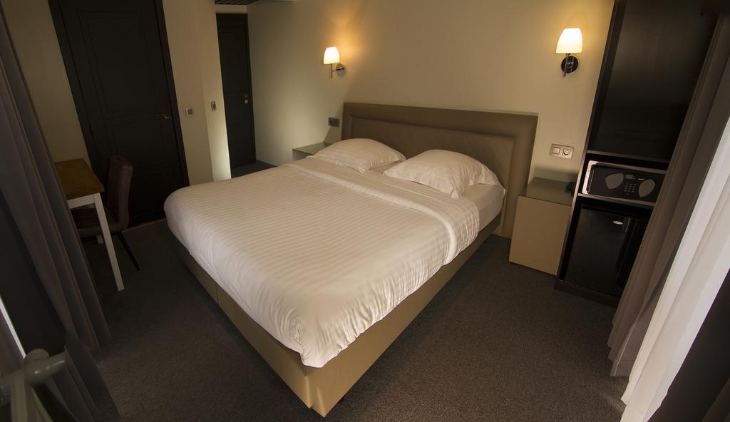 Hotel Le Chantecler Bruxelles Eksteriør billede