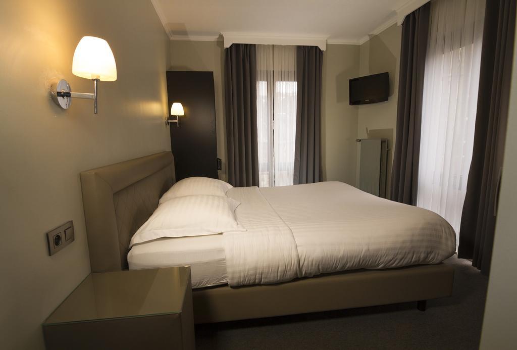Hotel Le Chantecler Bruxelles Eksteriør billede